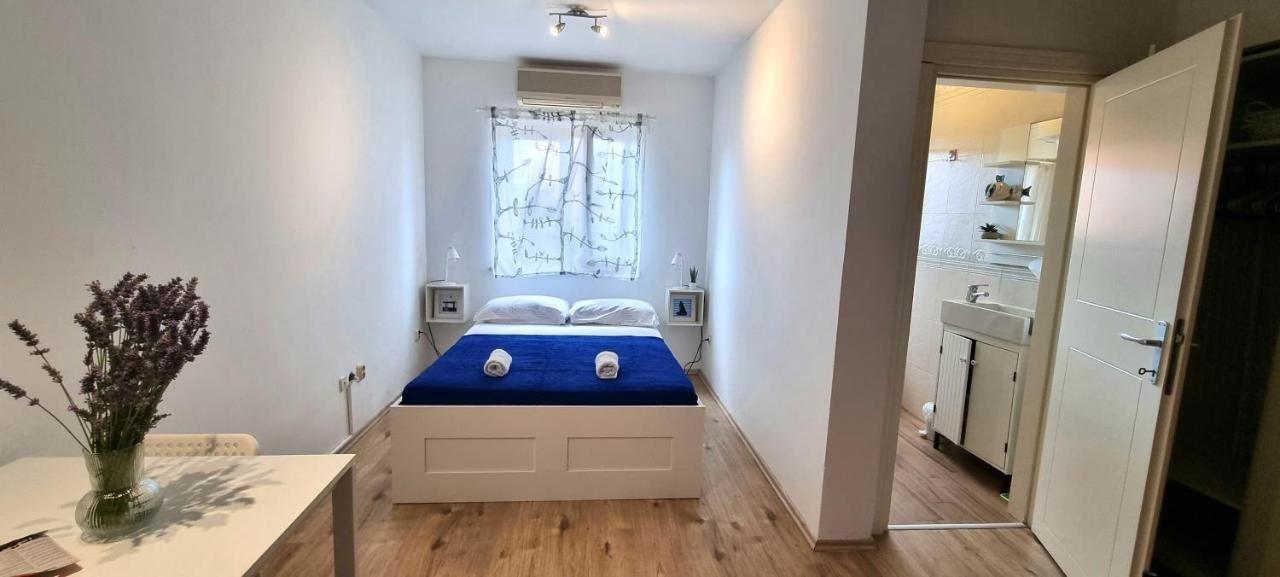 Tiny Studio Big Living Lägenhet Rovinj Exteriör bild