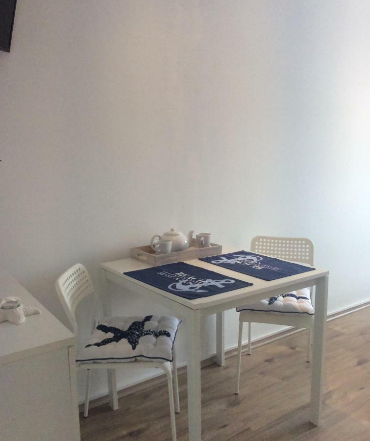 Tiny Studio Big Living Lägenhet Rovinj Exteriör bild